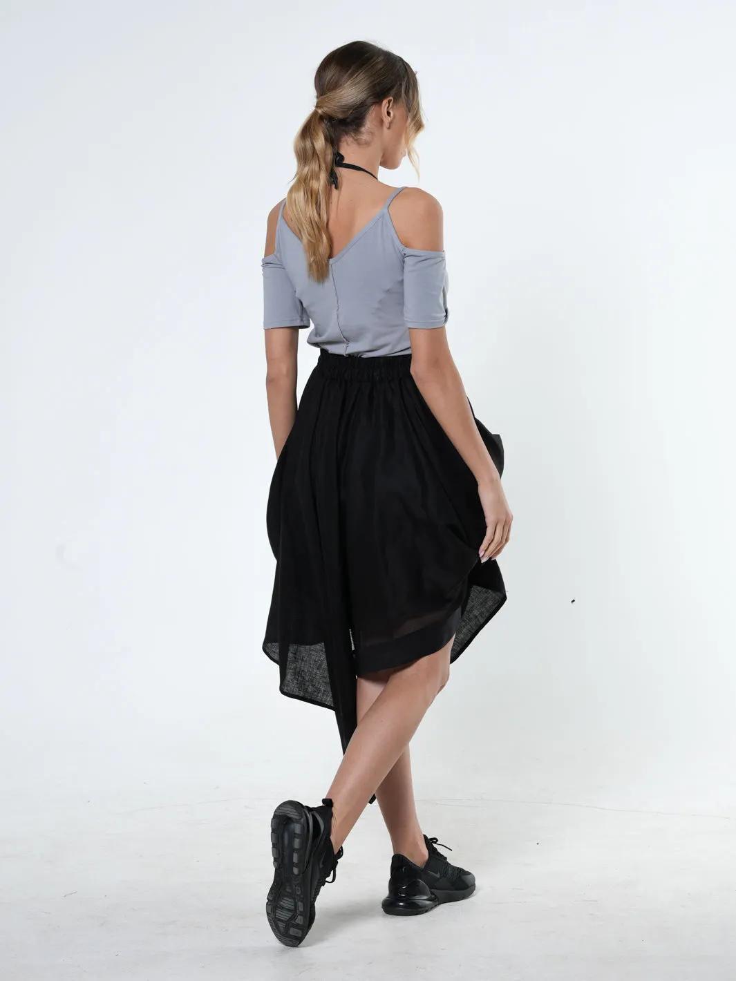 Avant Garde Linen Skirt With Ties In Black