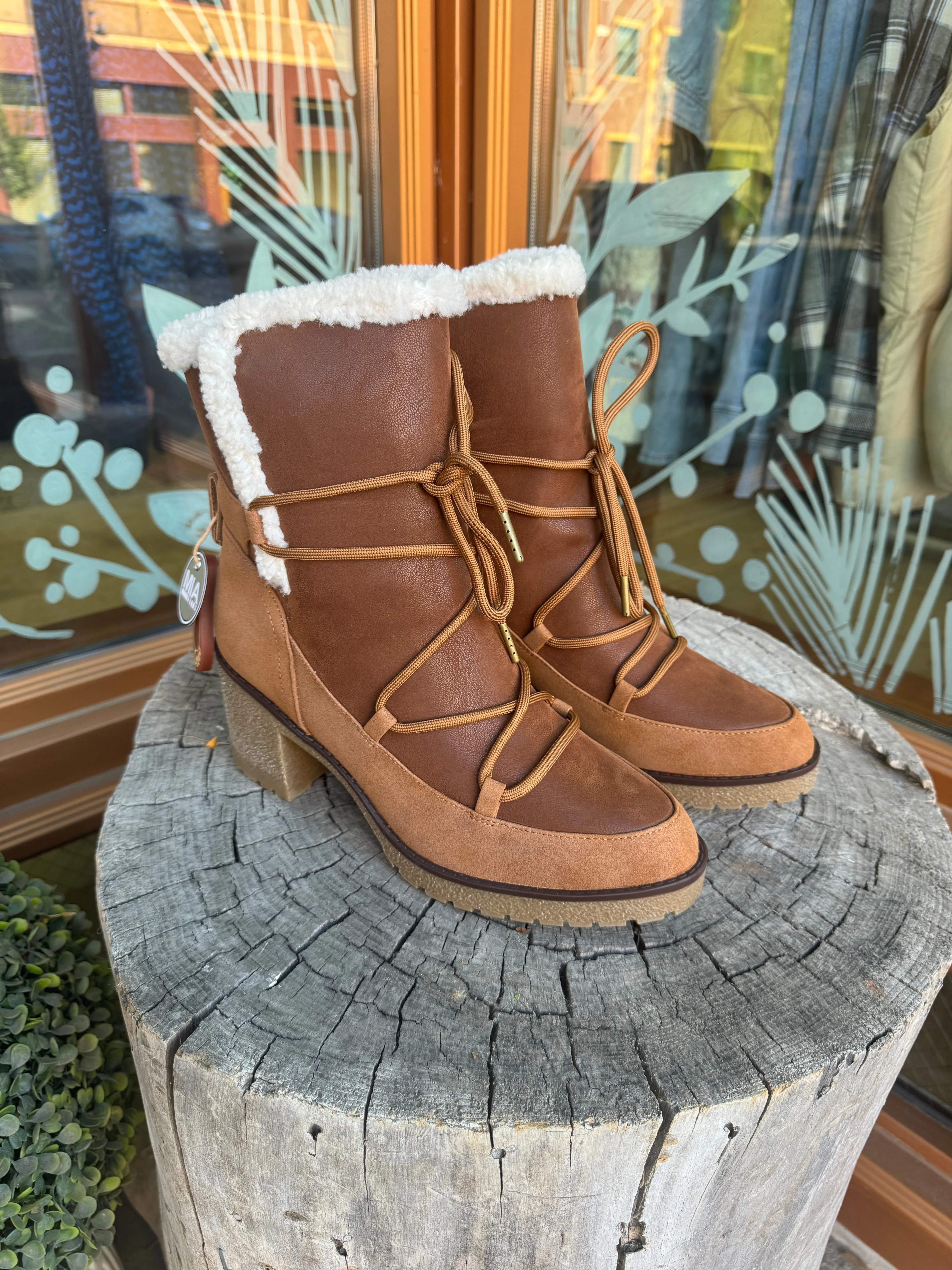 MIA Holiday Boot-Cognac