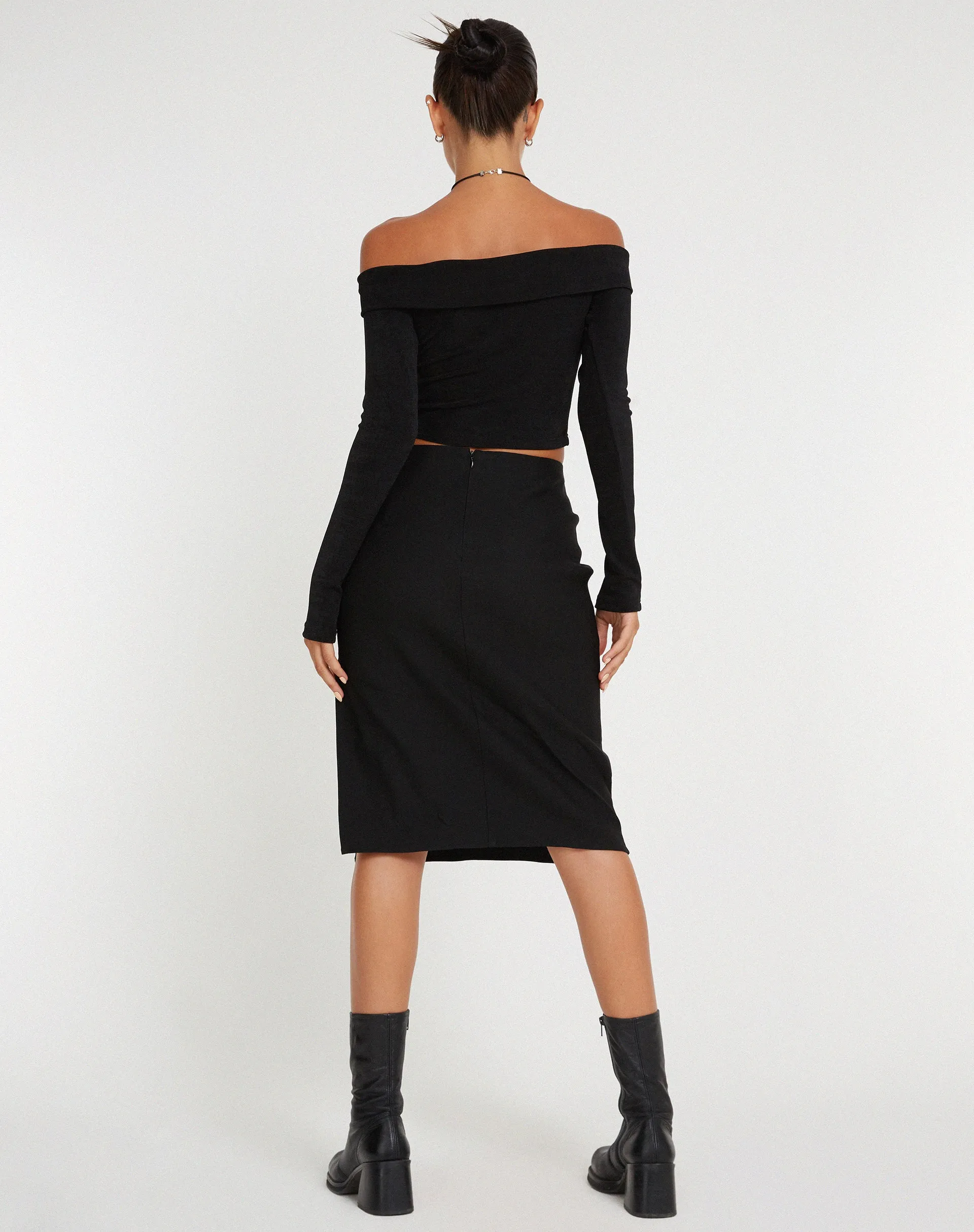 Sekoji Midi Skirt in Black